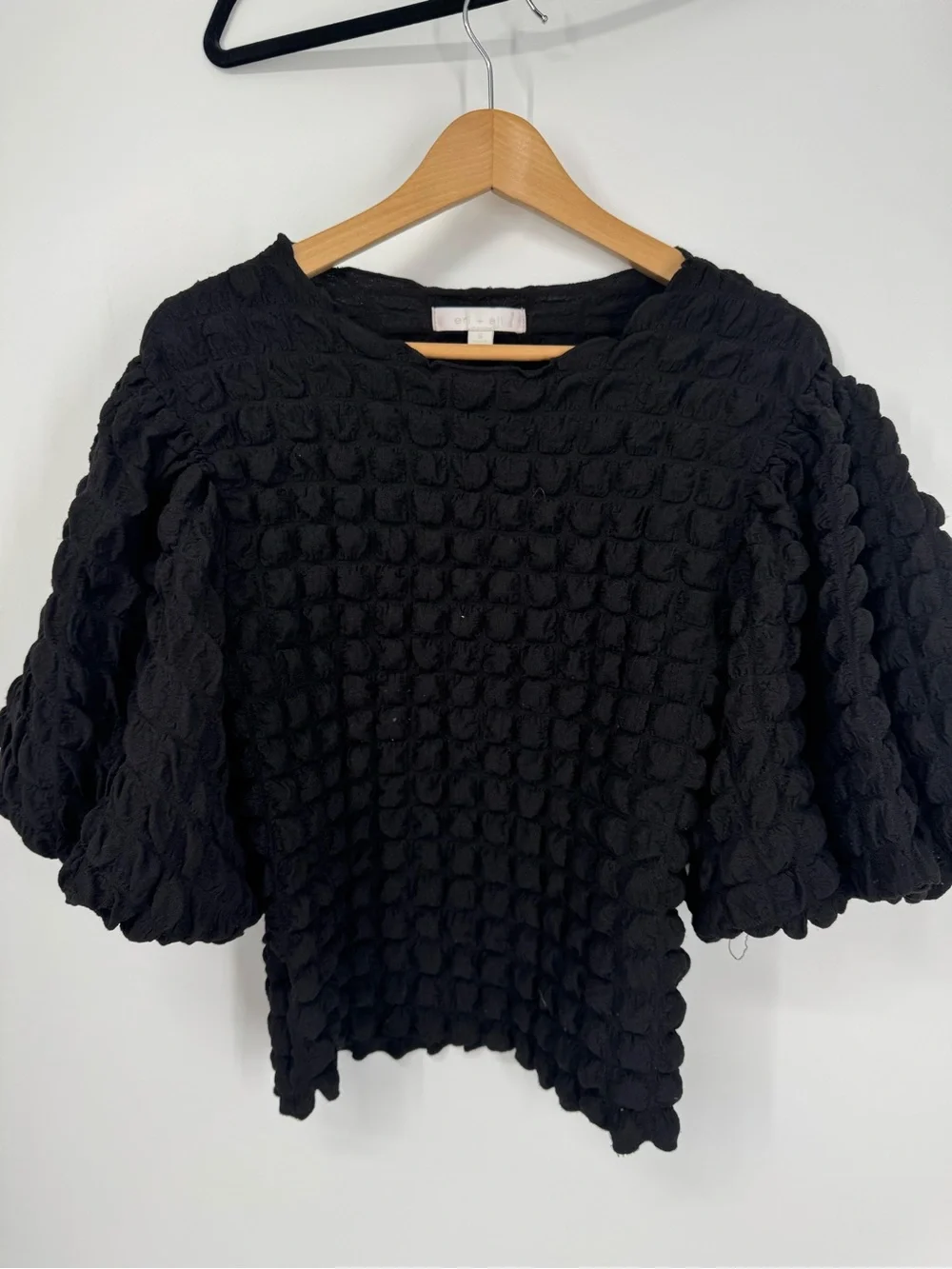 Eri + Ali Textured Puff-Sleeve Top Black Textured Bubble Smocked Fitted Size S